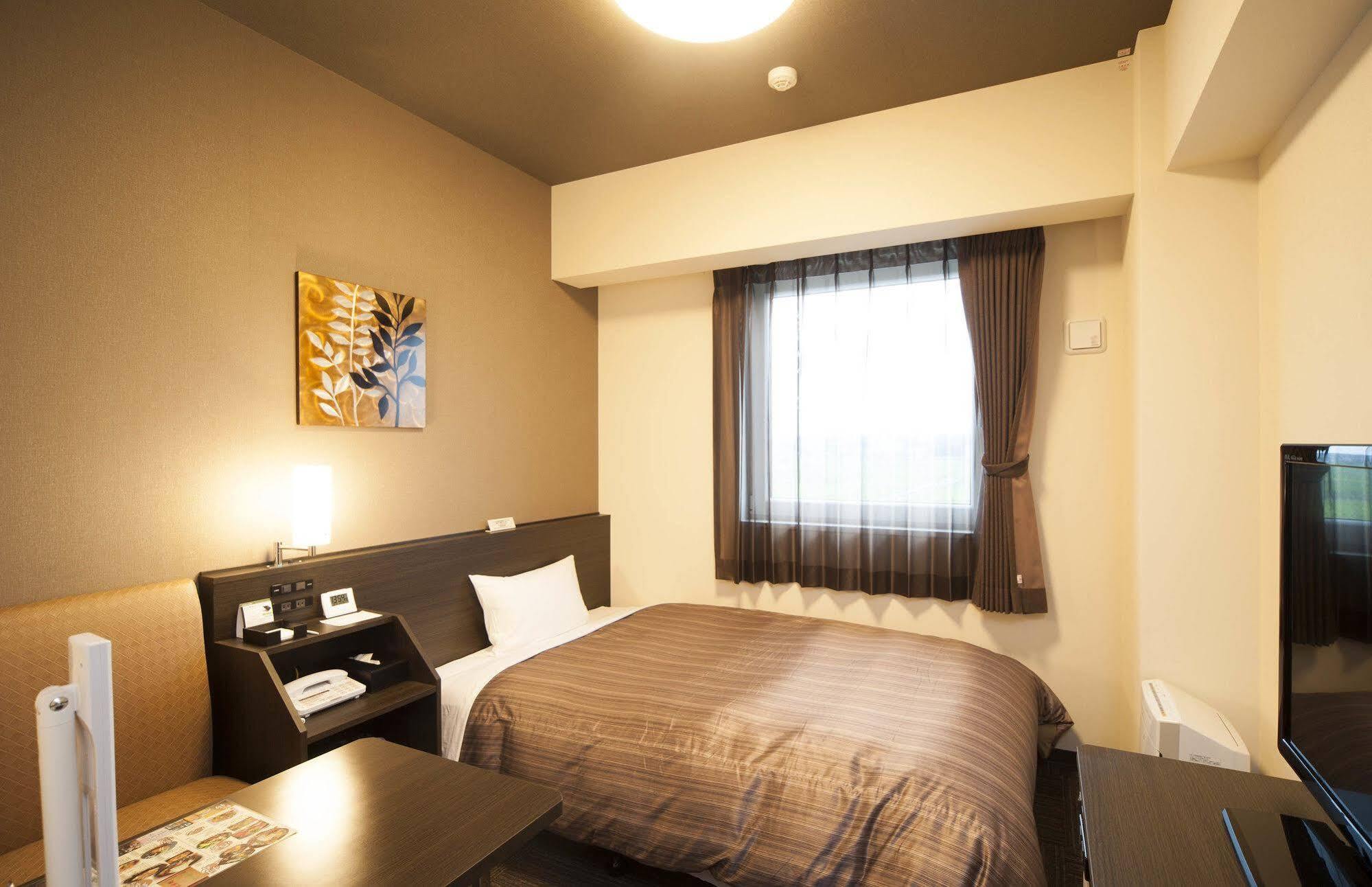 Hotel Route Inn Kounosu Kónoszu Kültér fotó